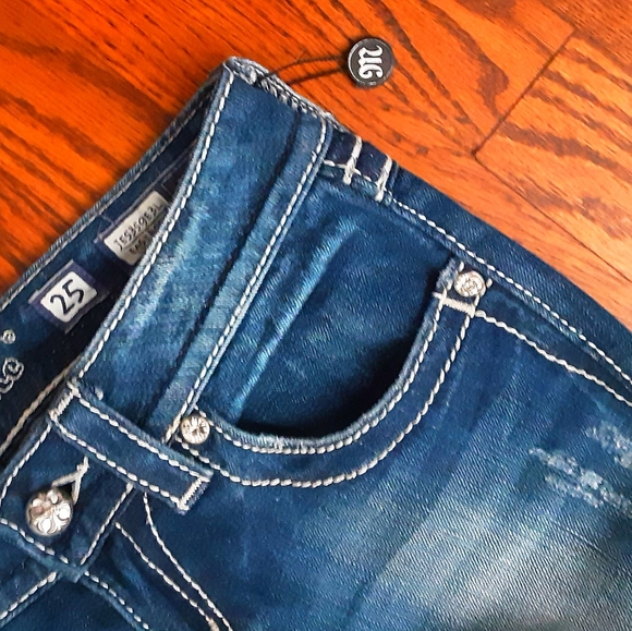 Miss Me Jeans Easy Boot Cut Size 25 NWT - Picture 13 of 16